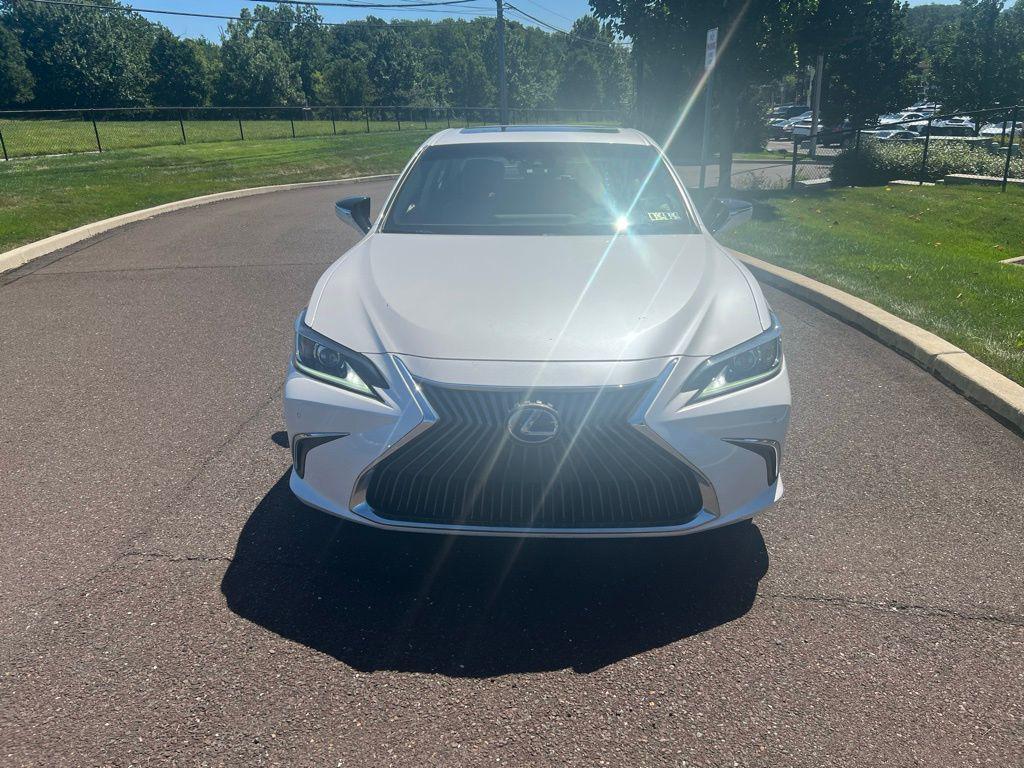 used 2019 Lexus ES 300h car, priced at $34,893