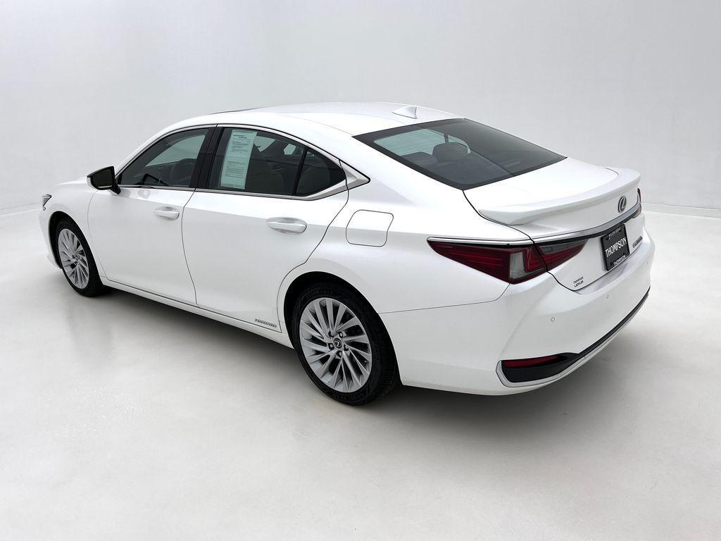 used 2019 Lexus ES 300h car, priced at $34,993