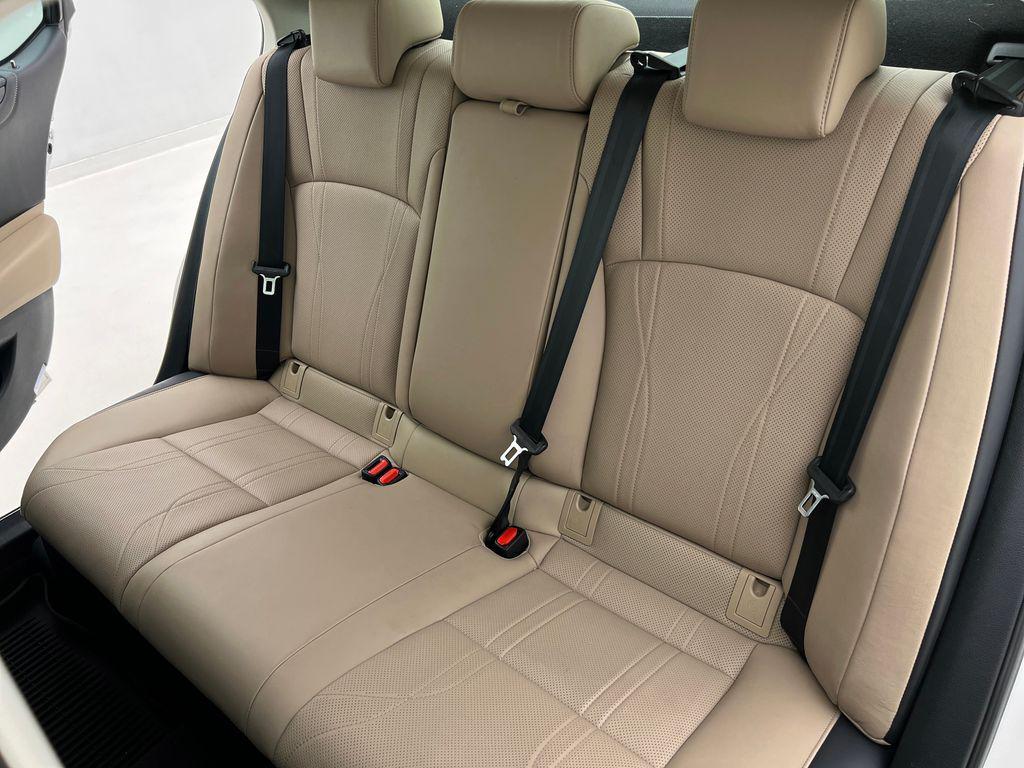 used 2019 Lexus ES 300h car, priced at $34,993