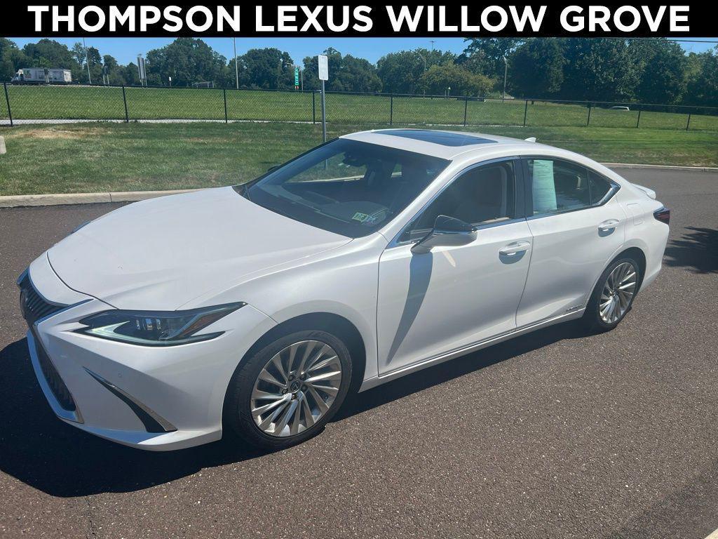 used 2019 Lexus ES 300h car, priced at $34,893