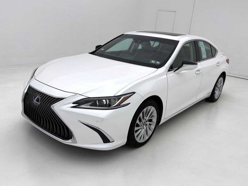 used 2019 Lexus ES 300h car, priced at $34,993