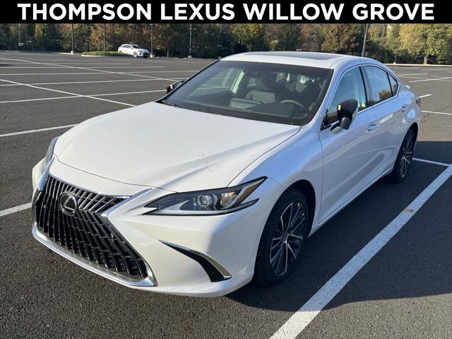 new 2025 Lexus ES 350 car, priced at $48,124