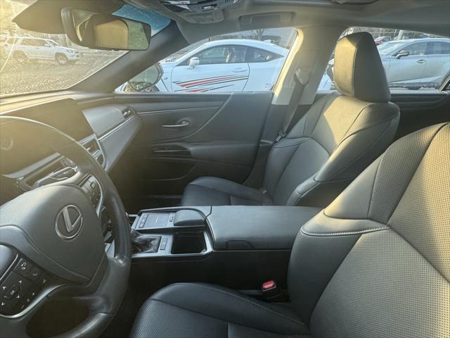 used 2022 Lexus ES 350 car, priced at $38,993