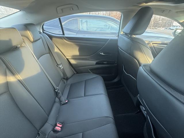 used 2022 Lexus ES 350 car, priced at $38,993