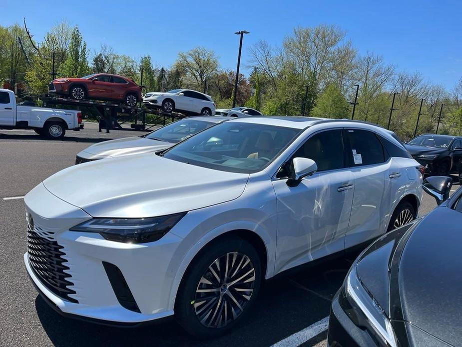 new 2024 Lexus RX 350 car, priced at $61,320