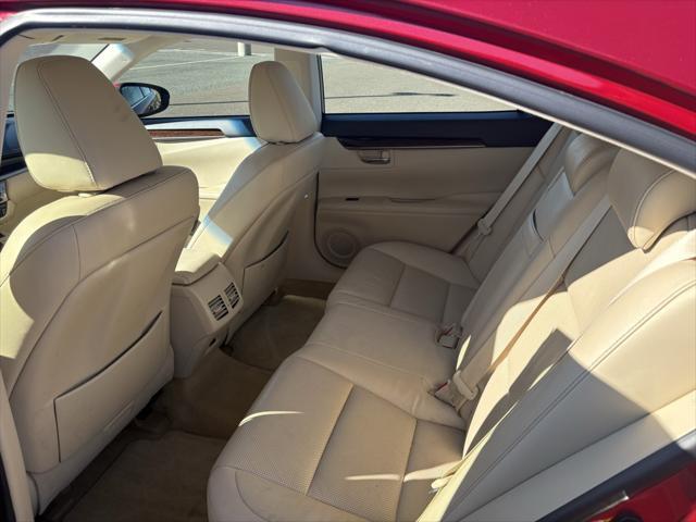 used 2014 Lexus ES 350 car, priced at $17,493