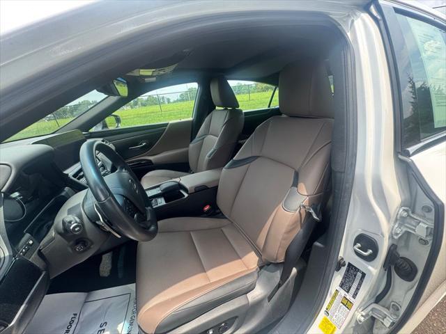 used 2022 Lexus ES 350 car, priced at $37,993