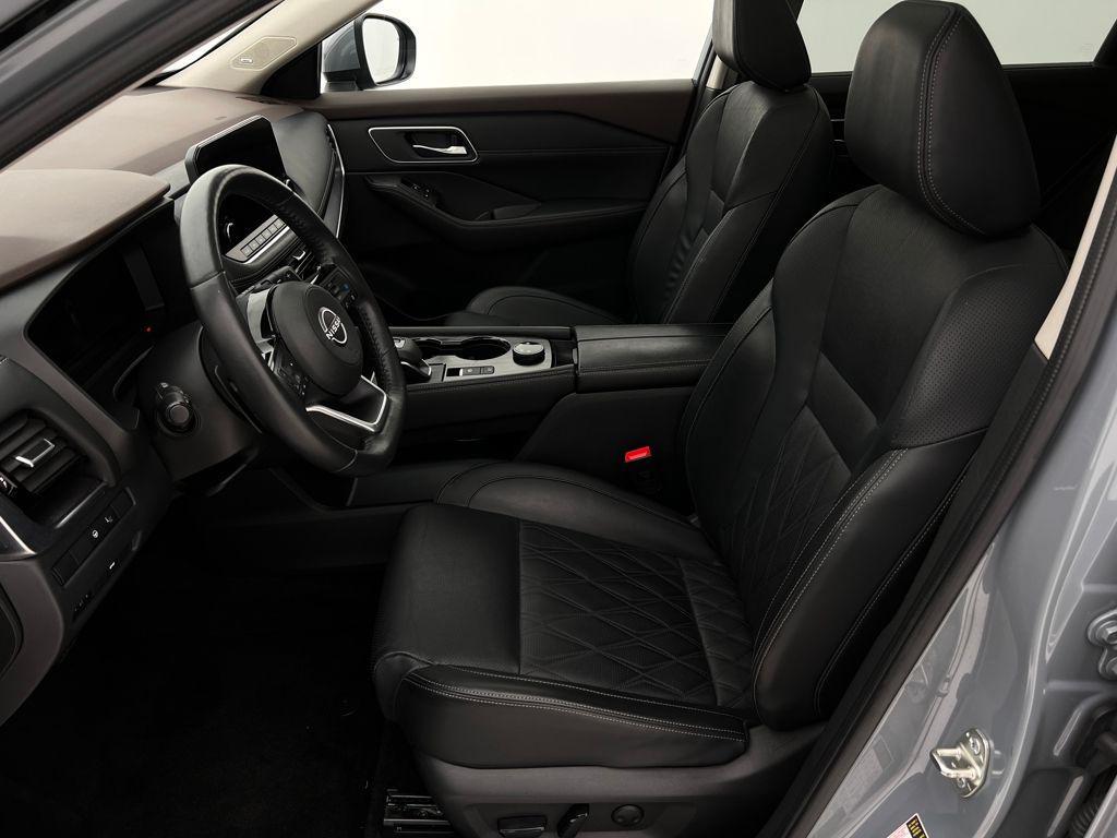 used 2023 Nissan Rogue car, priced at $30,993