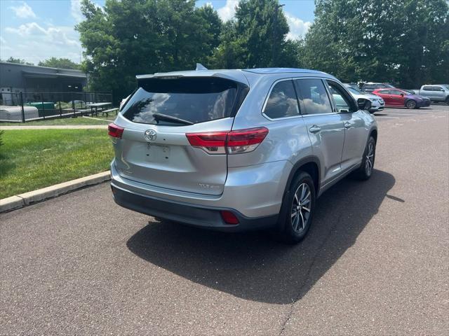 used 2018 Toyota Highlander car, priced at $25,993