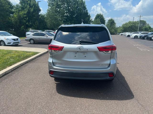 used 2018 Toyota Highlander car, priced at $25,993