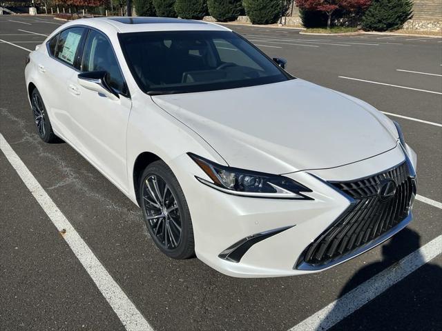 new 2025 Lexus ES 350 car, priced at $50,424