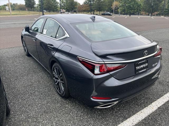 new 2025 Lexus ES 350 car, priced at $48,434