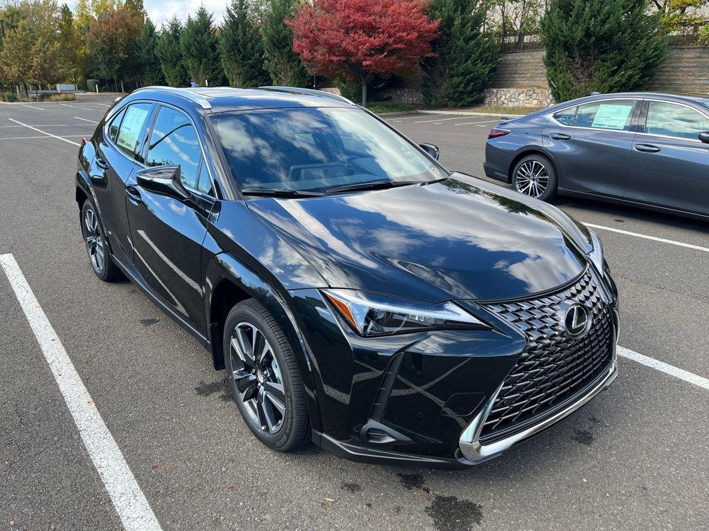 new 2025 Lexus UX 300h car, priced at $46,814