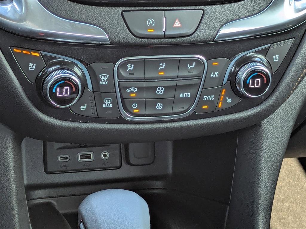 used 2022 Chevrolet Equinox car, priced at $24,826