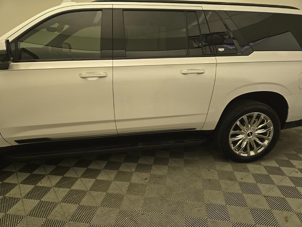 used 2023 Cadillac Escalade ESV car, priced at $78,877