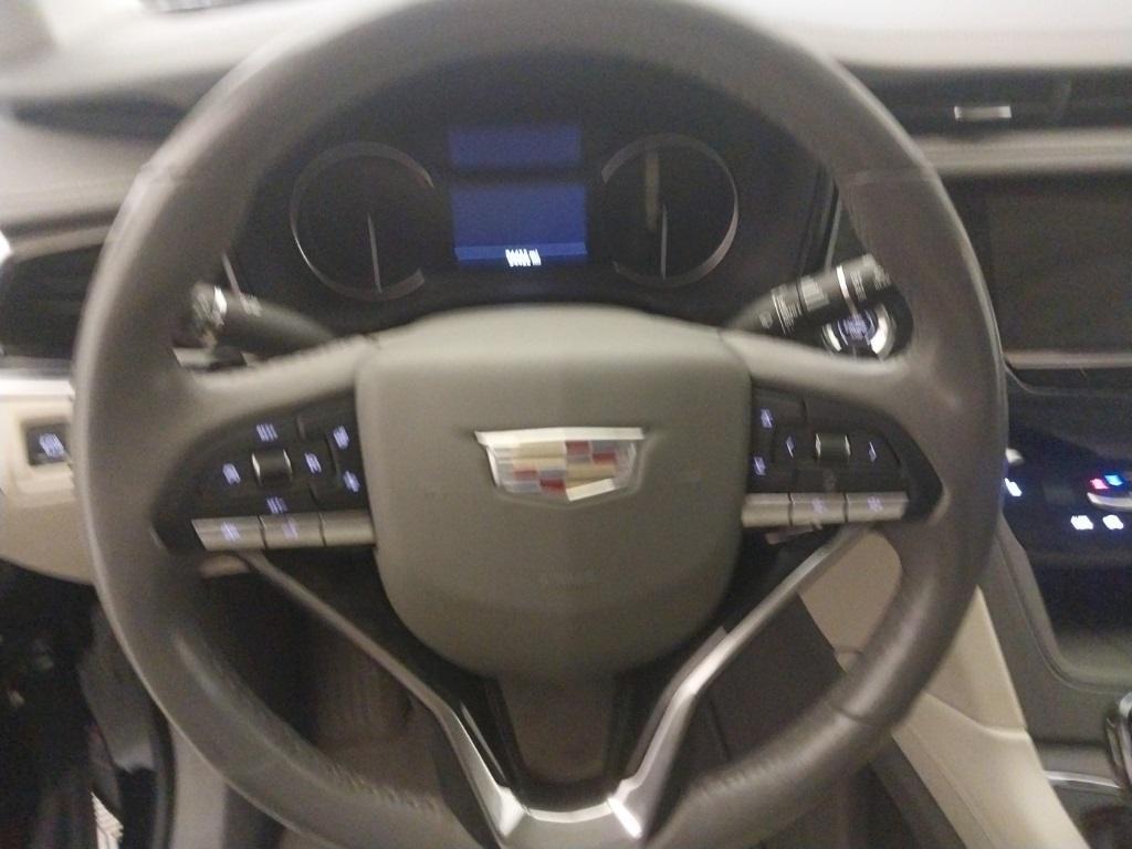 used 2022 Cadillac XT6 car, priced at $30,977