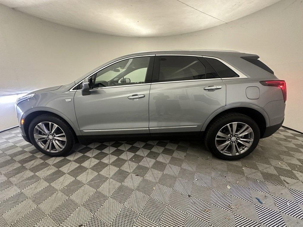 used 2024 Cadillac XT5 car, priced at $35,877