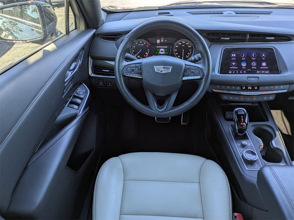 used 2022 Cadillac XT4 car, priced at $26,850