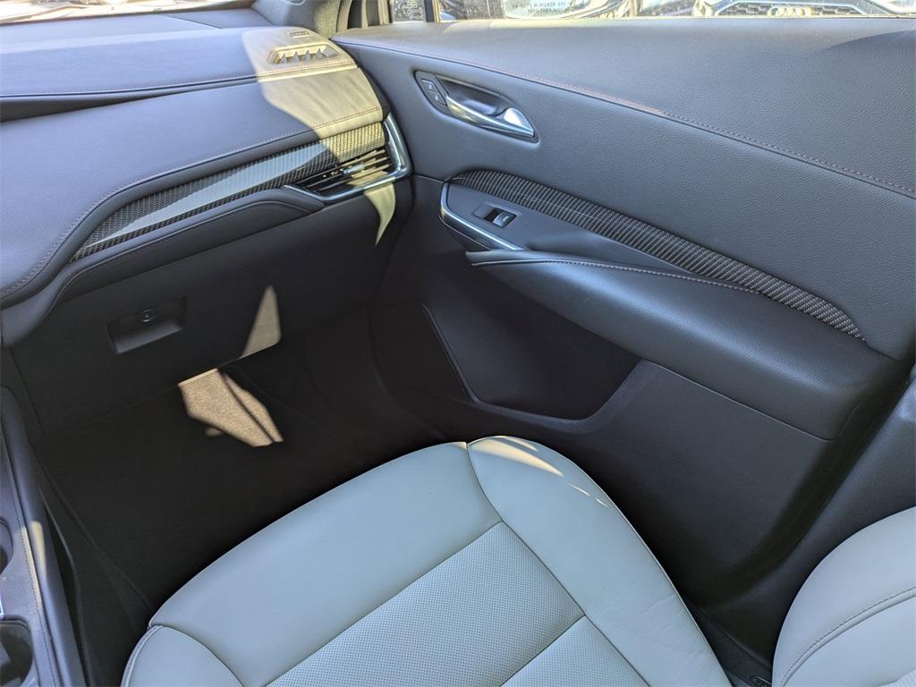 used 2022 Cadillac XT4 car, priced at $26,850