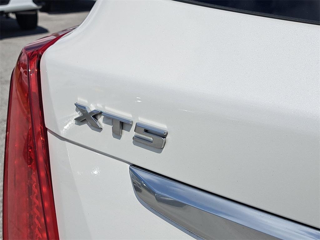 used 2019 Cadillac XT5 car, priced at $24,377