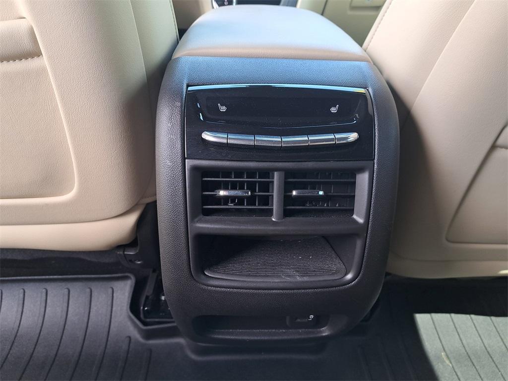 used 2019 Cadillac XT5 car, priced at $24,377