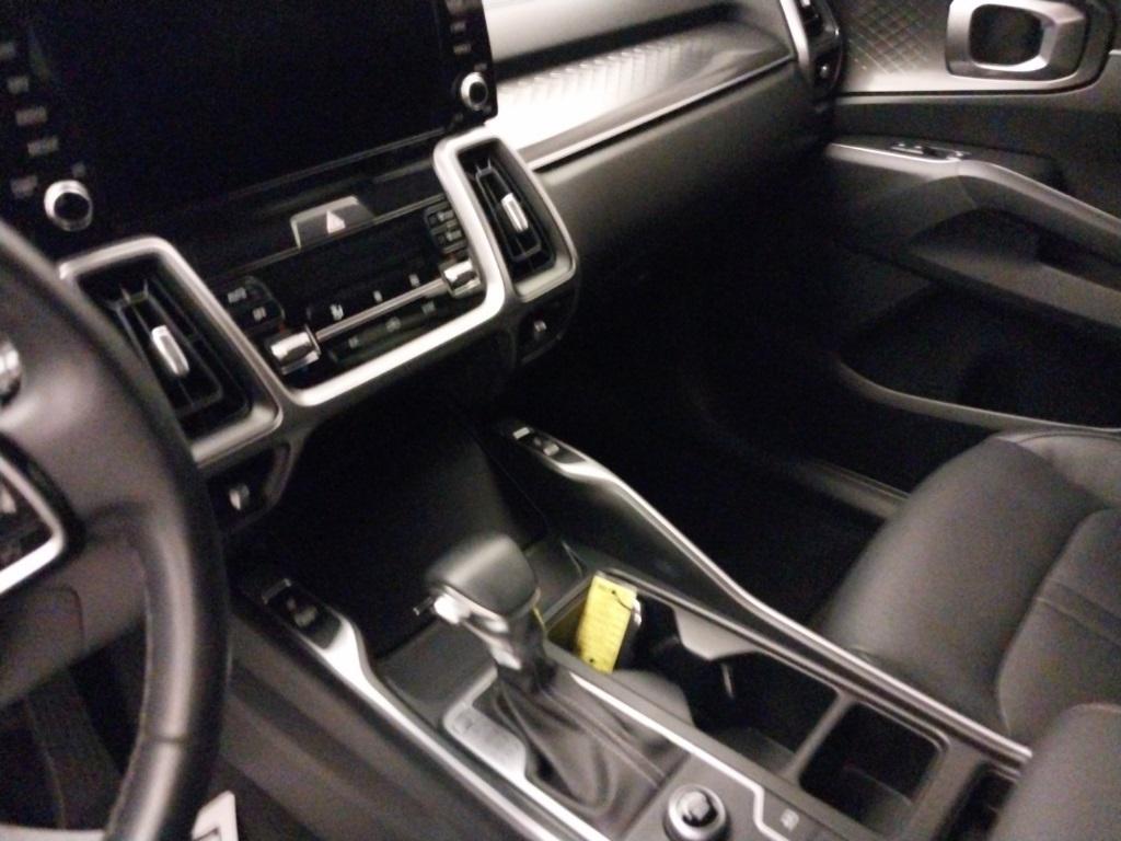 used 2023 Kia Sorento car, priced at $27,377