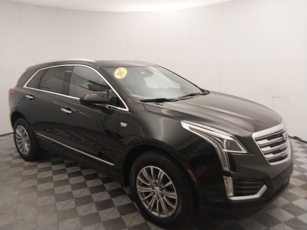 used 2017 Cadillac XT5 car, priced at $16,977