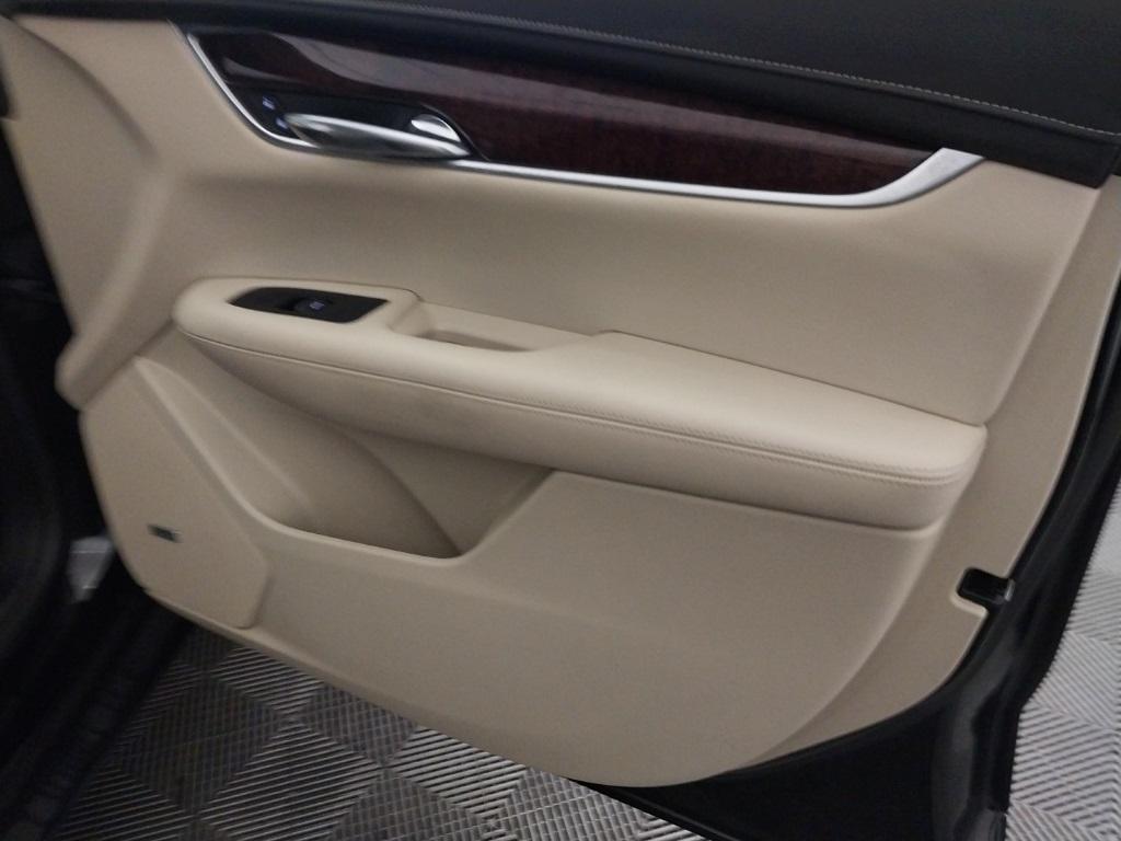used 2017 Cadillac XT5 car, priced at $16,977