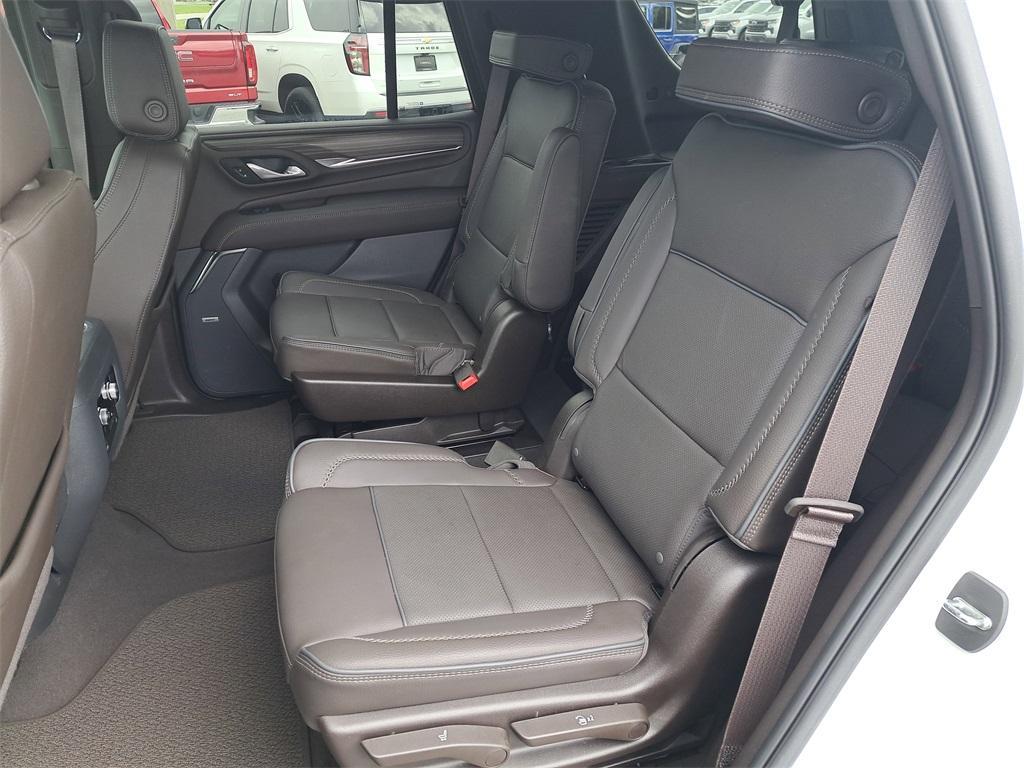 used 2024 GMC Yukon car, priced at $66,699