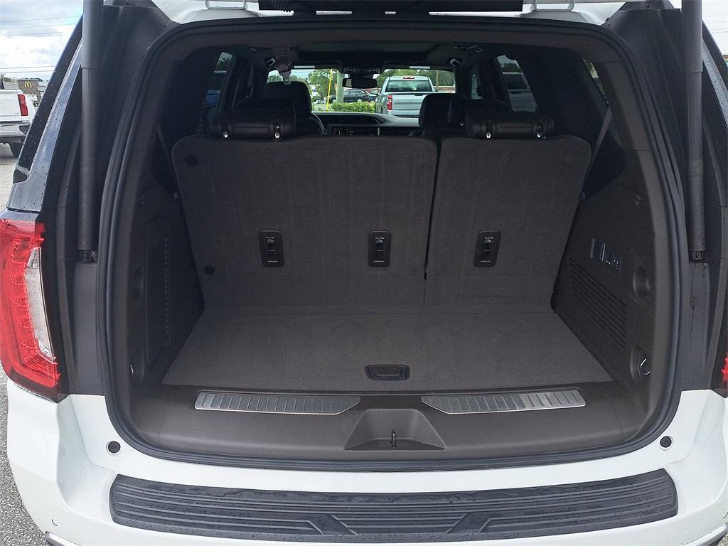 used 2024 GMC Yukon car, priced at $66,699