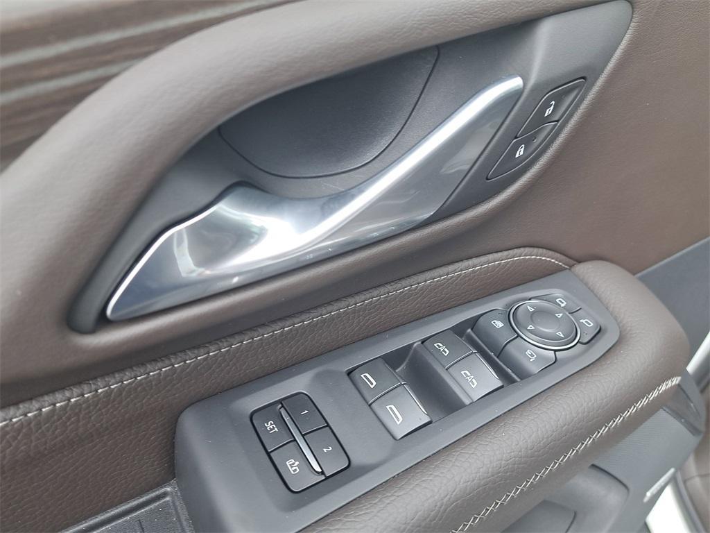 used 2024 GMC Yukon car, priced at $66,699