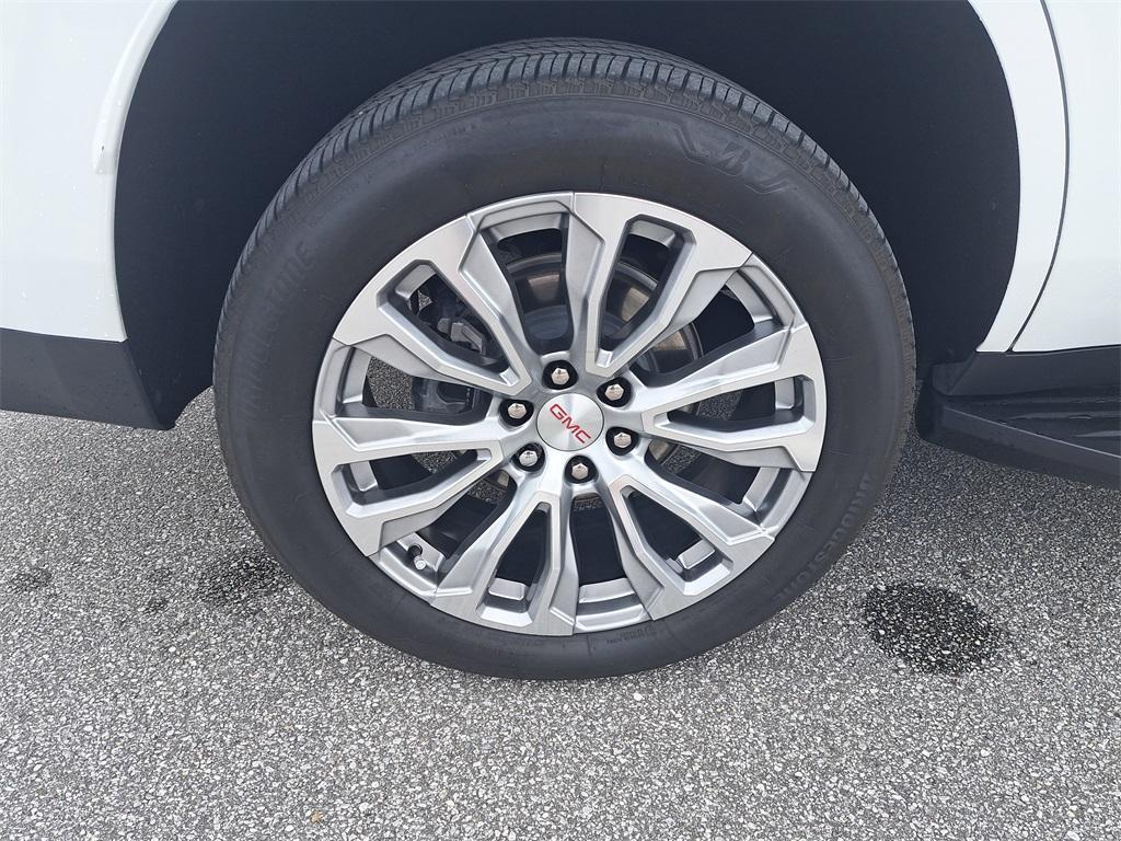 used 2024 GMC Yukon car, priced at $66,699