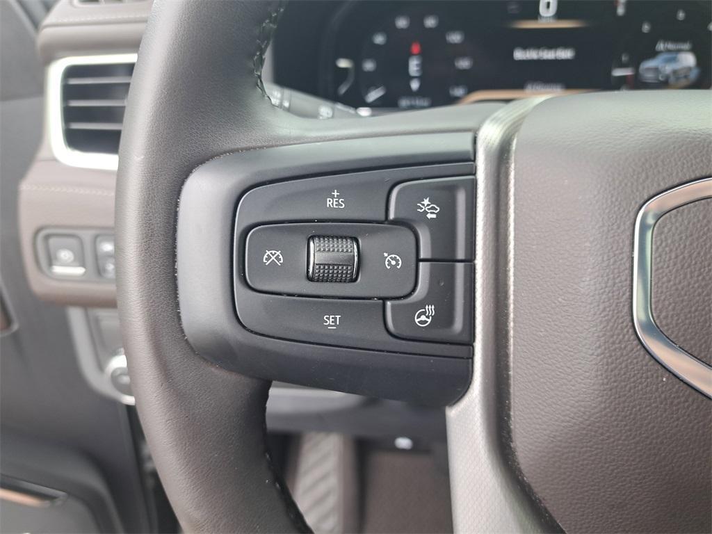 used 2024 GMC Yukon car, priced at $66,699