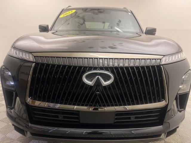 used 2025 INFINITI QX80 car, priced at $98,477