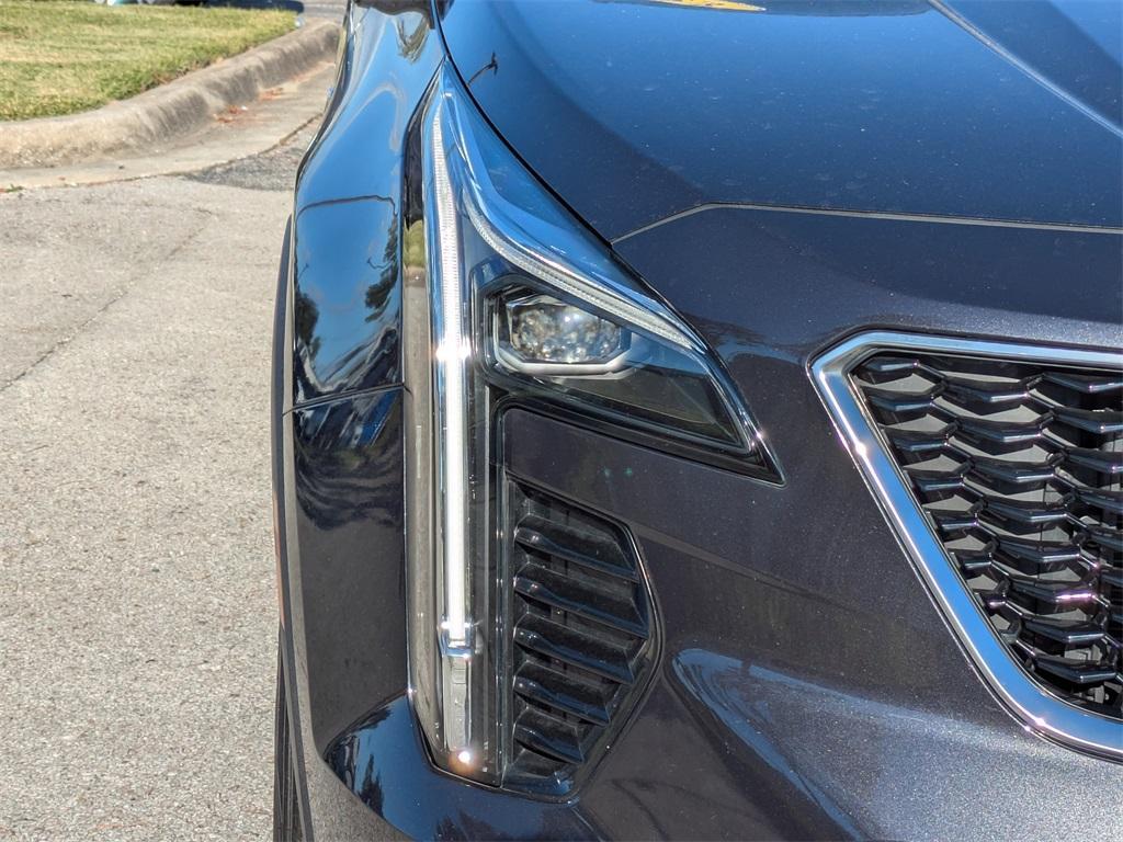 used 2023 Cadillac XT4 car, priced at $26,759