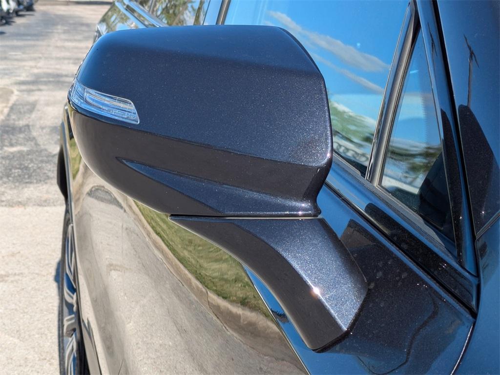 used 2023 Cadillac XT4 car, priced at $26,759