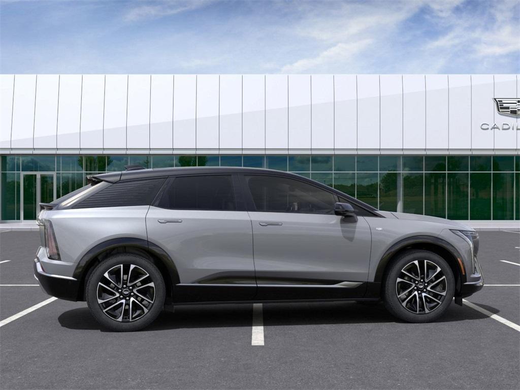 new 2025 Cadillac OPTIQ car, priced at $58,170