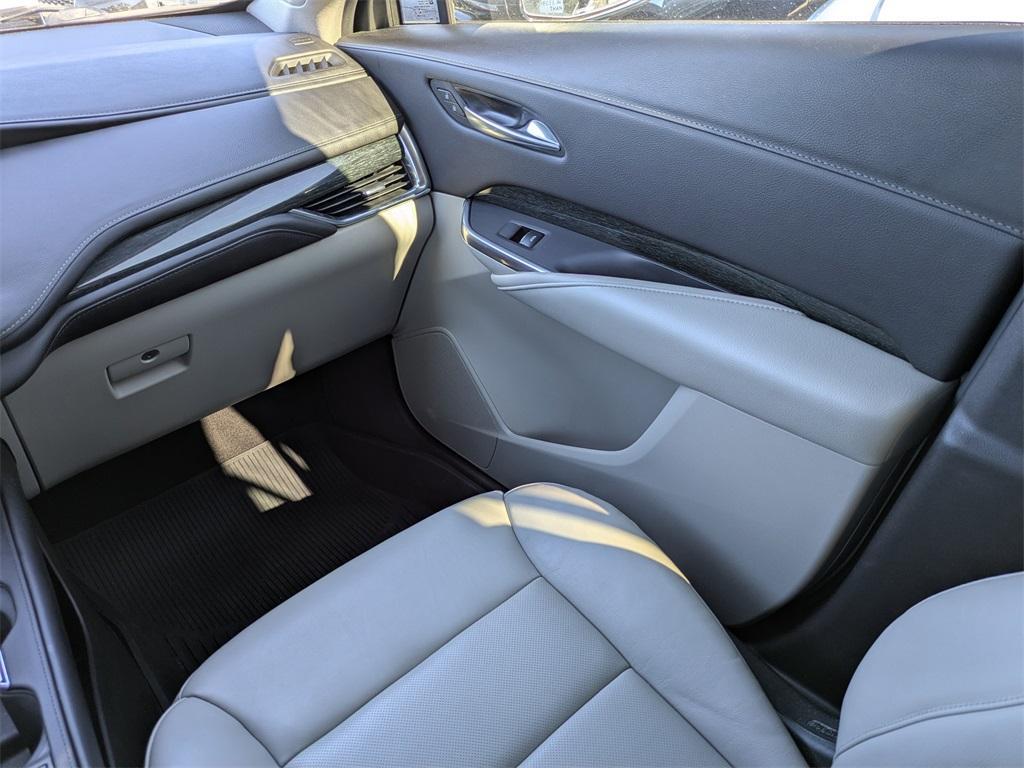used 2023 Cadillac XT4 car, priced at $27,975