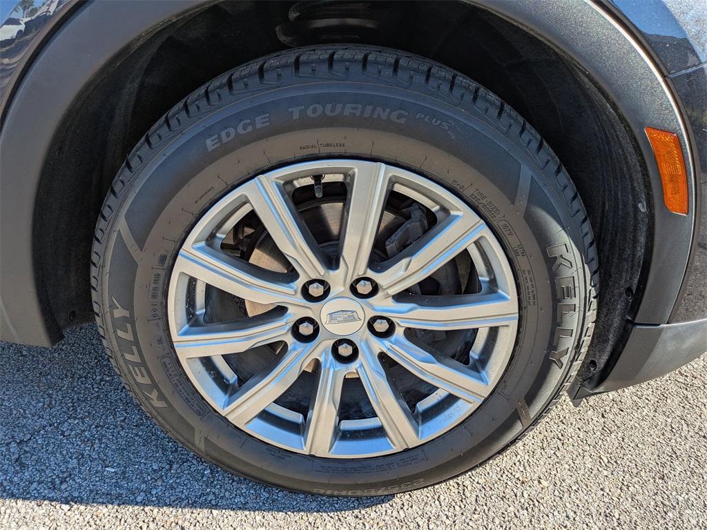 used 2023 Cadillac XT4 car, priced at $27,975