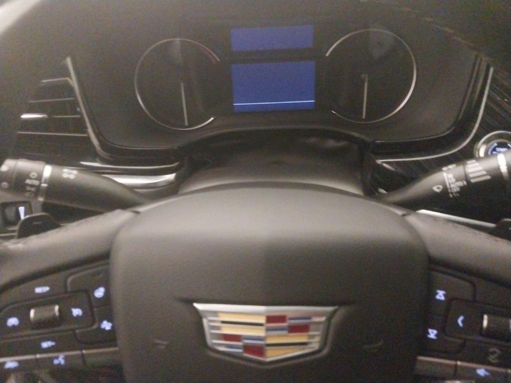 used 2024 Cadillac XT6 car, priced at $42,477