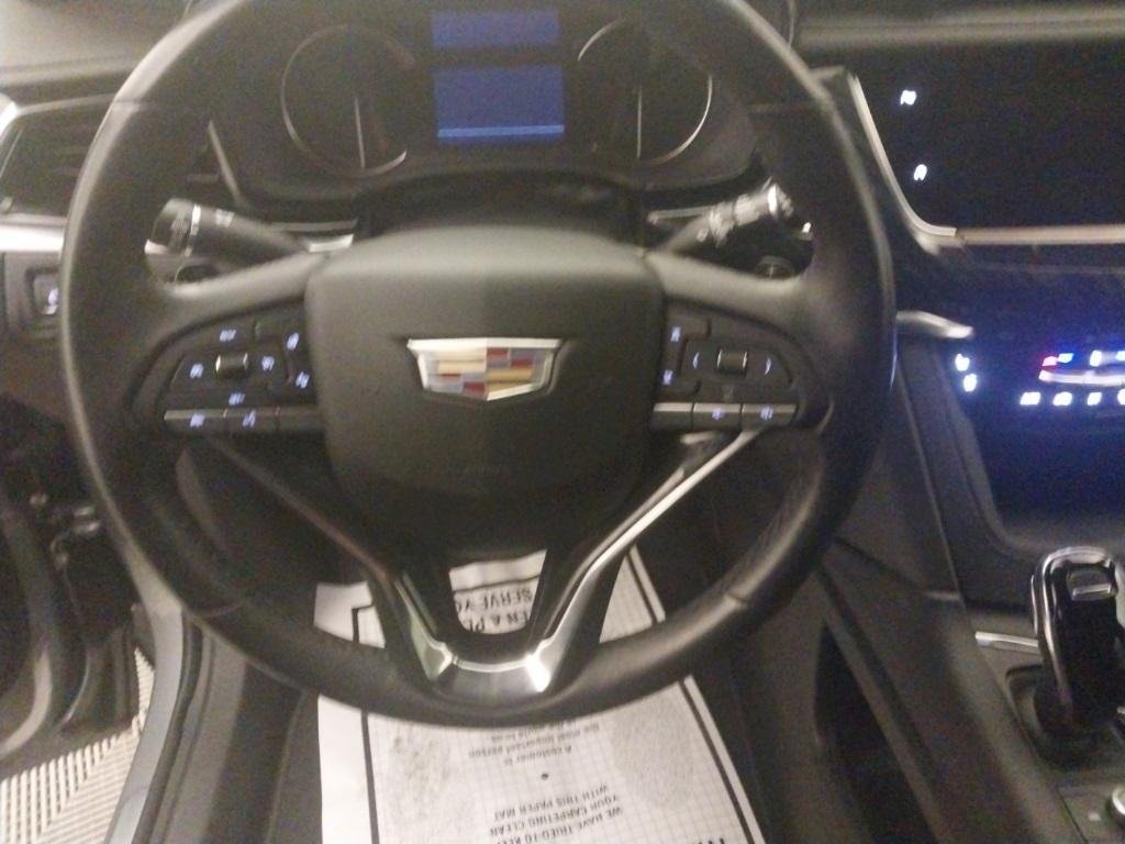 used 2024 Cadillac XT6 car, priced at $42,477