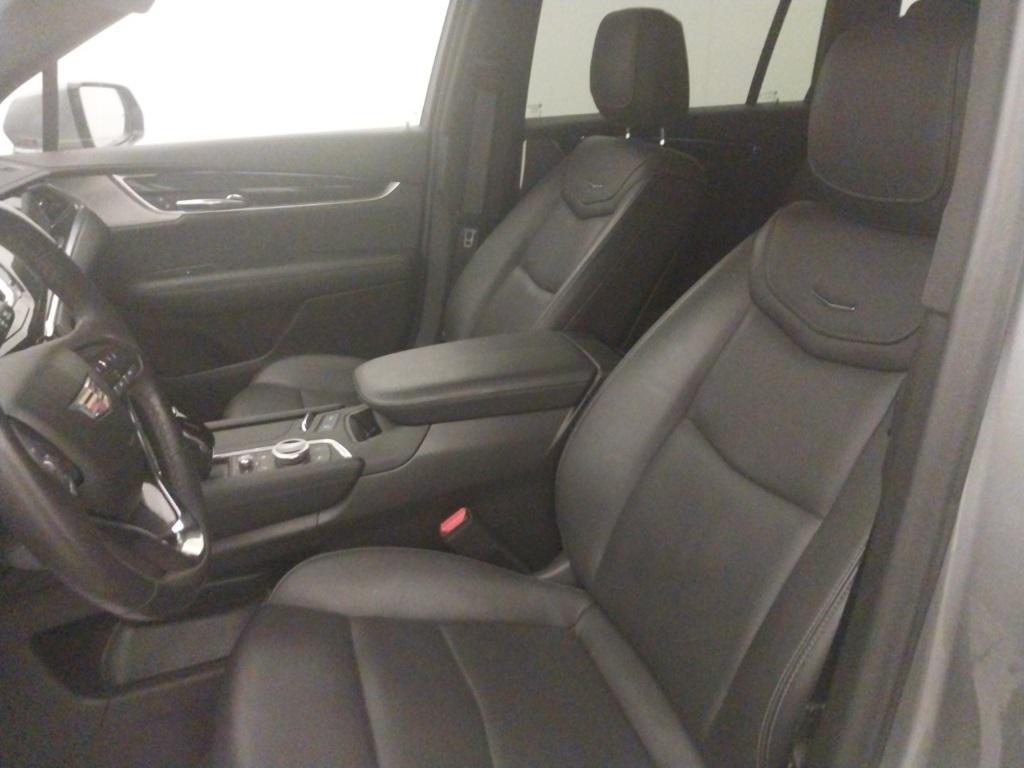 used 2024 Cadillac XT6 car, priced at $42,477
