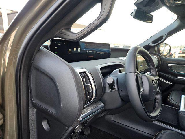 new 2025 Ford Expedition car, priced at $77,124