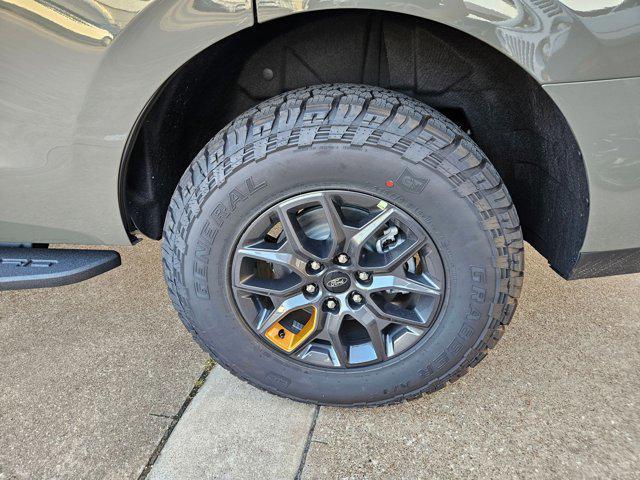 new 2025 Ford Expedition car, priced at $77,124