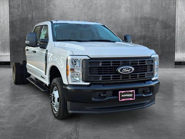 new 2025 Ford F-350 car, priced at $69,754