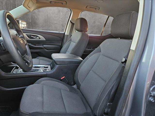 used 2021 Chevrolet Traverse car, priced at $21,495