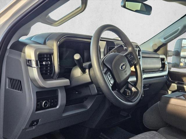 new 2025 Ford F-250 car, priced at $77,475