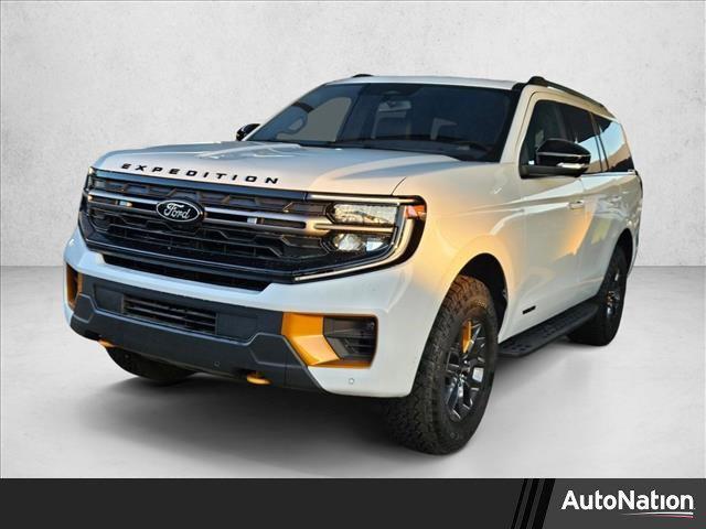 new 2025 Ford Expedition car, priced at $84,070