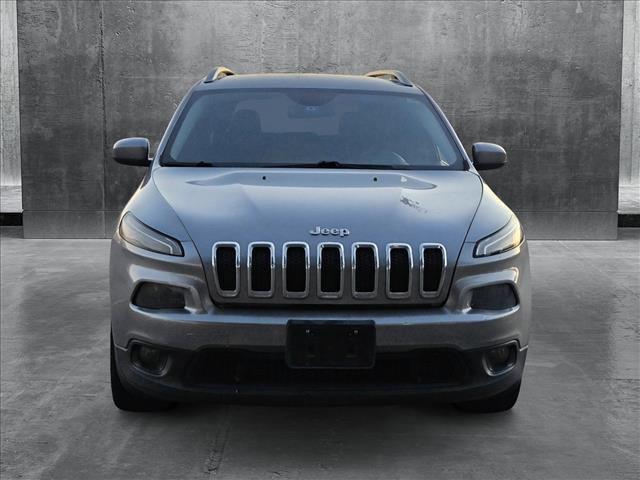 used 2018 Jeep Cherokee car, priced at $10,999