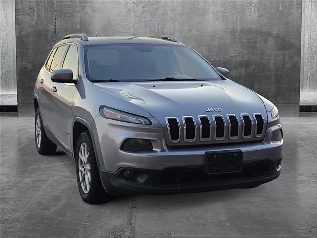 used 2018 Jeep Cherokee car, priced at $10,999